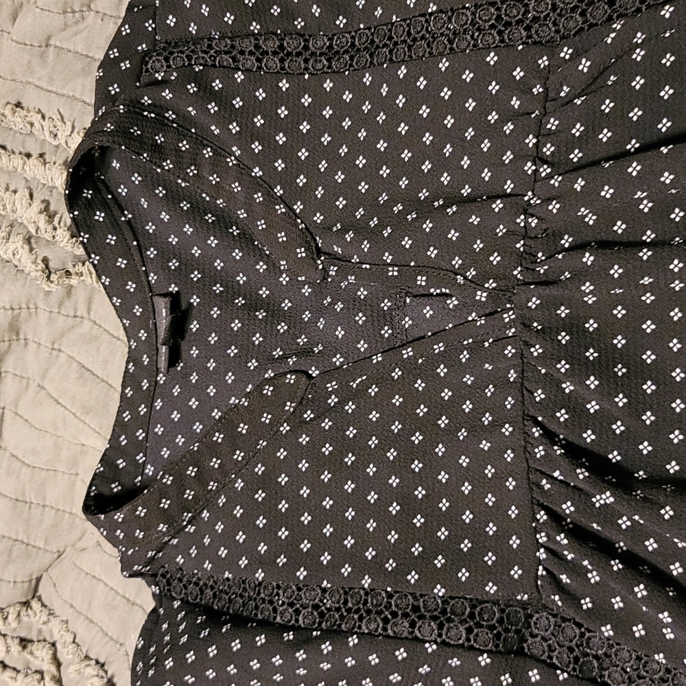 Torrid 4 Black Sleeveless top